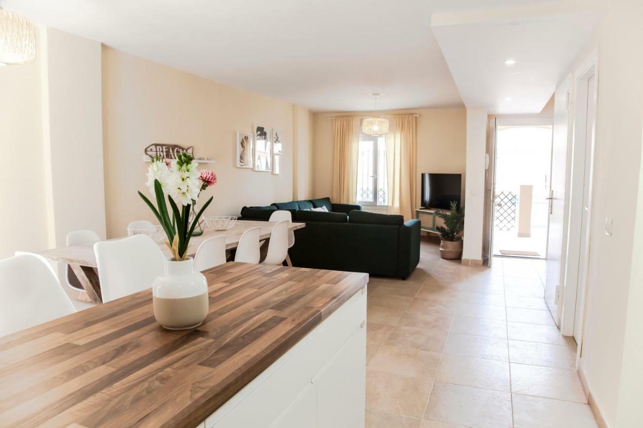 Akutuna - Casa Familiar Con Piscina , Garaje & Pista De Padel Zahara de los Atunes Extérieur photo